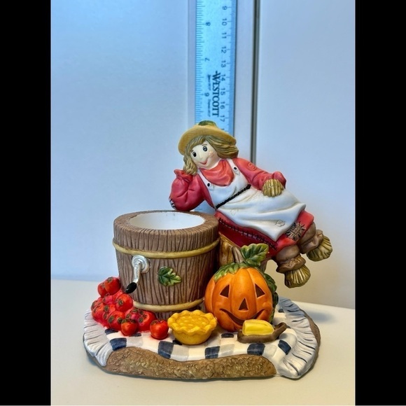 PartyLite Vintage Girl Scarecrow Tea Light / Votive Holder - Picture 6 of 8